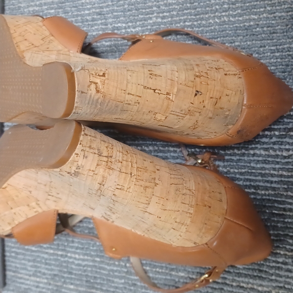 Michael Korks - Picture 7 of 7